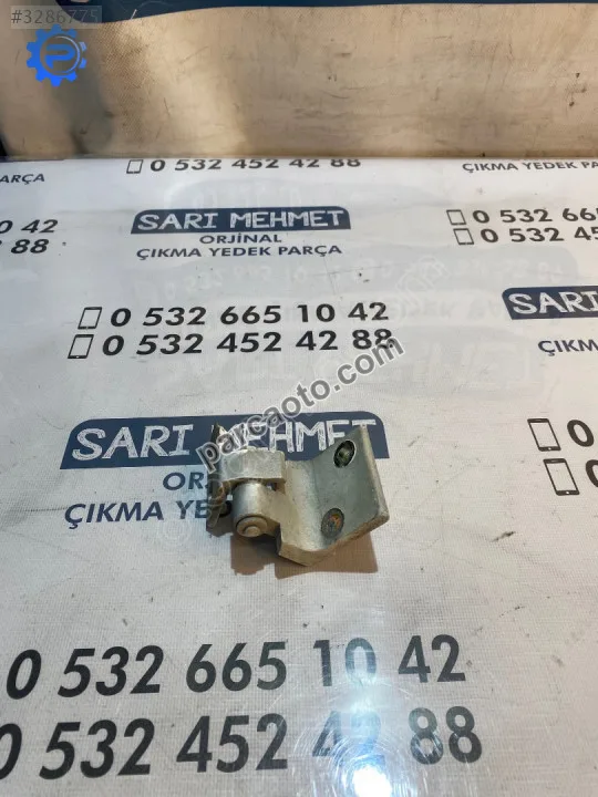 Çıkma peugeot partner/berlingo sağ ön kapı menteşesi alt