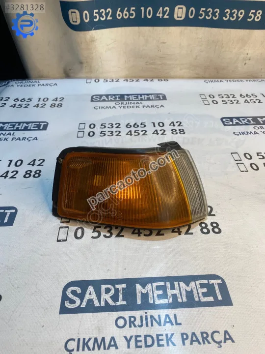 Çıkma mazda 323 sinyal lambası sağ