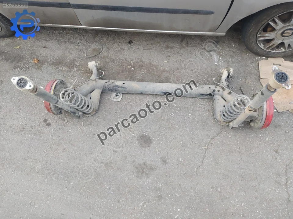 Çıkma ford courier arka dingil