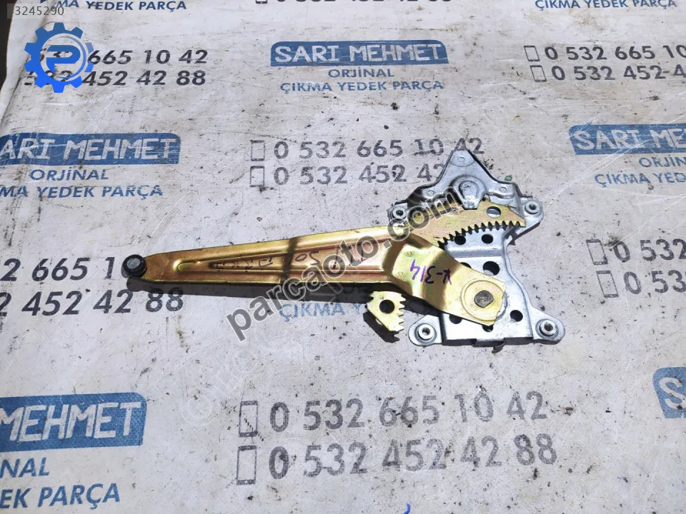 Toyota Corolla Cam Krikosu - Konya Selçuklu