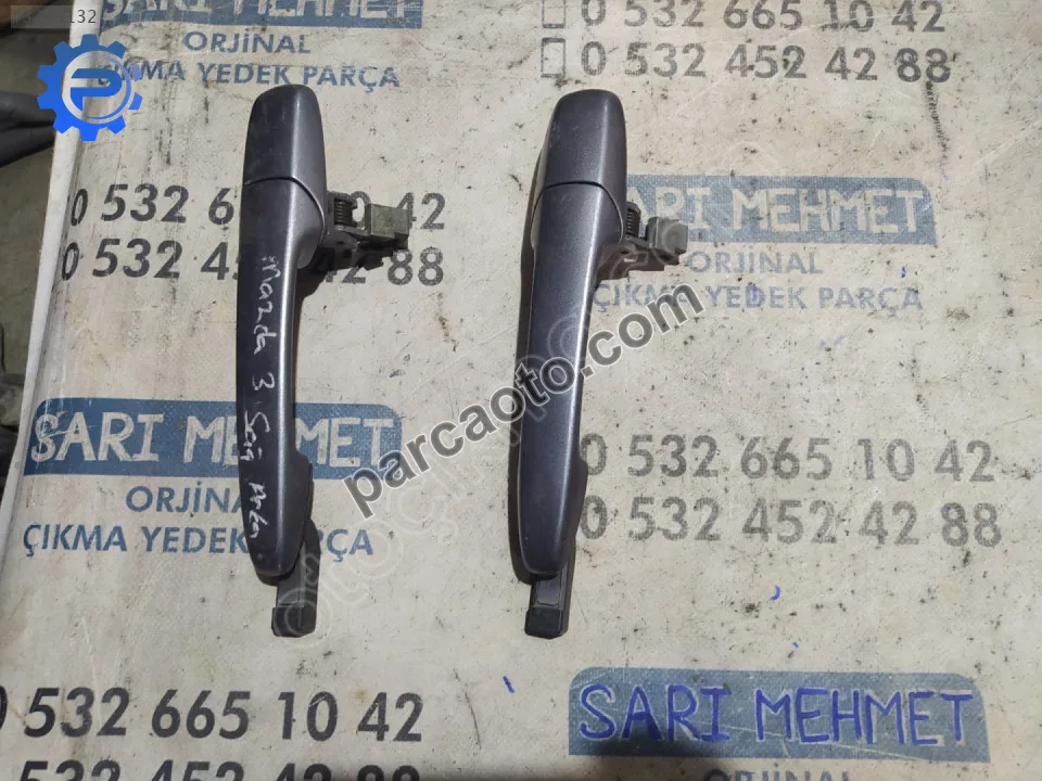 Çıkma mazda 3 sağ arka dış kapı kolu