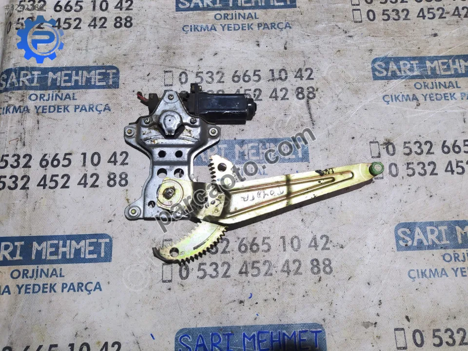 Toyota Corolla Cam Krikosu - Konya Selçuklu