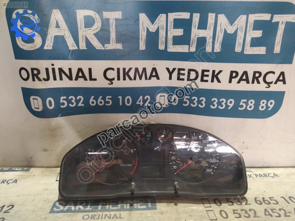 Çıkma audi a4 kilometre gösterge saati 8d0920900 b