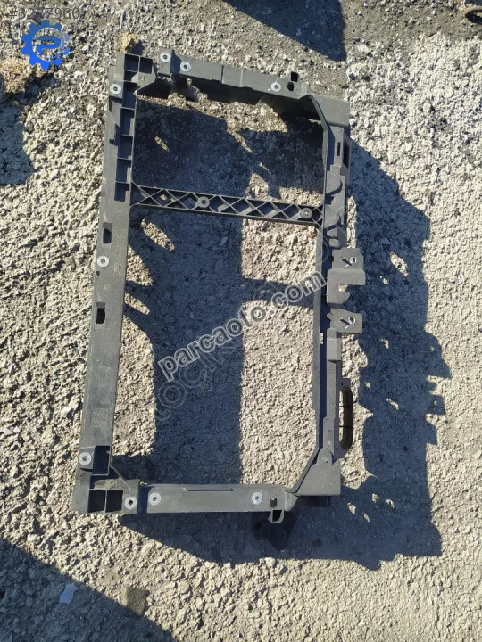 Çıkma ford courier ön panel