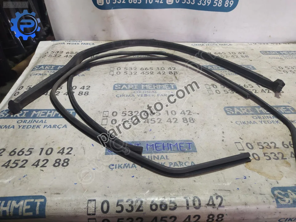 Çıkma opel combo çift bagaj kapağı fitili