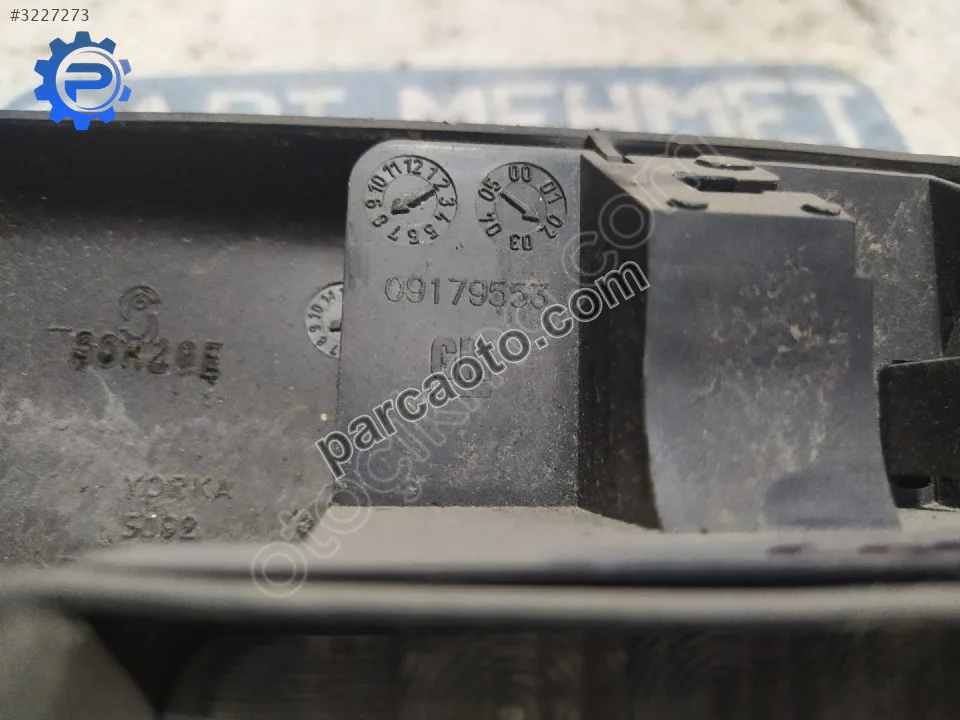 Çıkma opel combo 3.stop bagaj stop