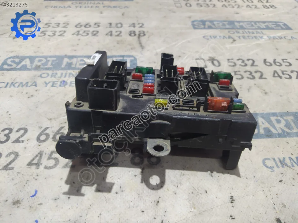 Çıkma peugeot 206 307 sigorta kutusu 9650664180