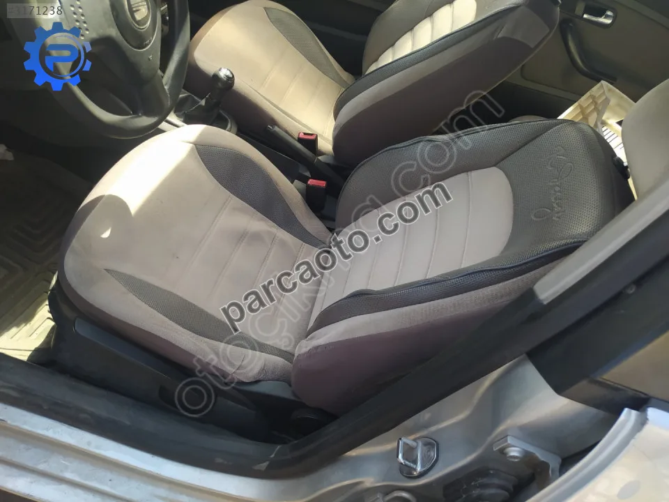 Çıkma seat cordoba sol ön şoför koltuğu