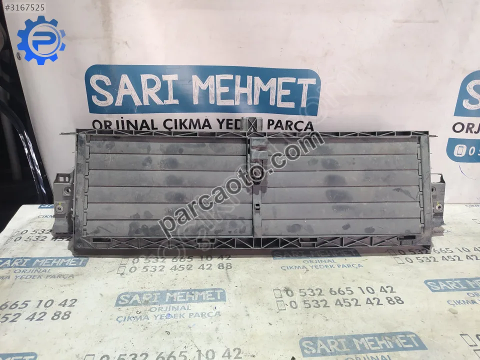 Audi Q7 Kalorifer Izgarası - Konya Selçuklu