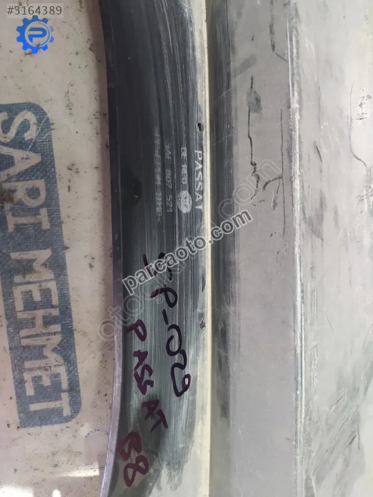 Çıkma vw passat b8 arka tampon difüzör spoiler