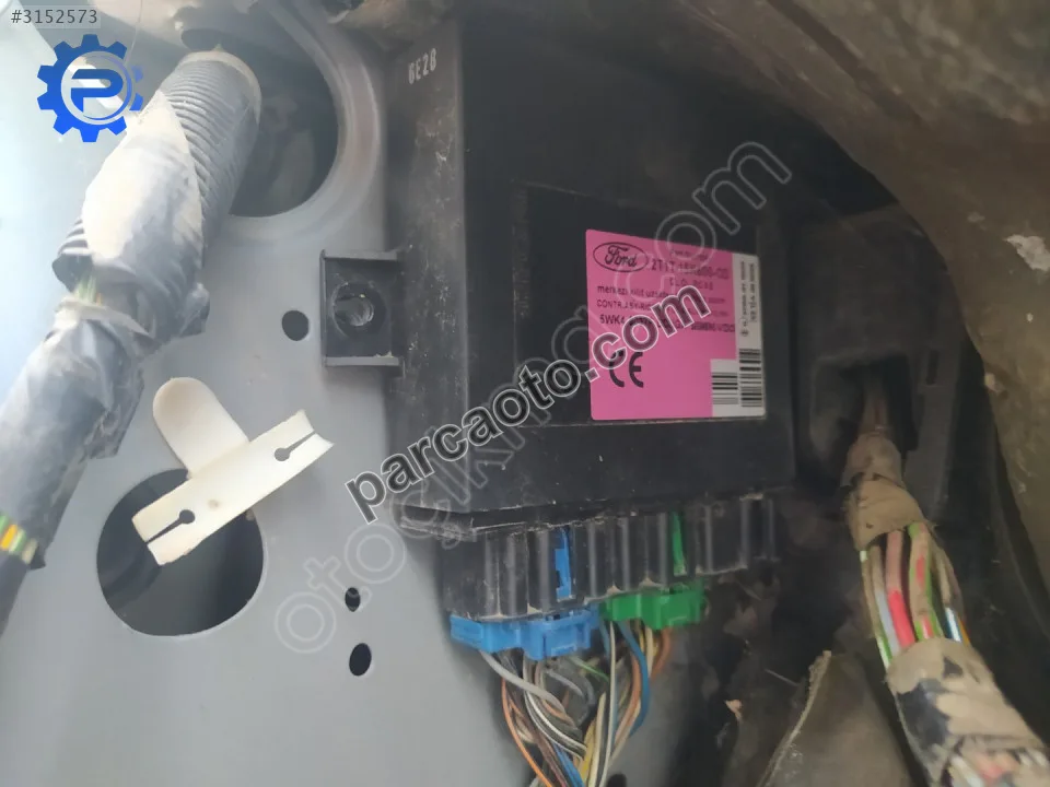 Çıkma ford connect gem merkezi kilit beyni 2t1t-15k600-cd