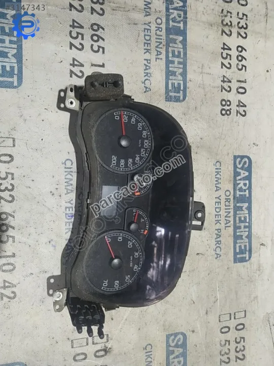 Çıkma fiat doblo kilometre saati gösterge saati