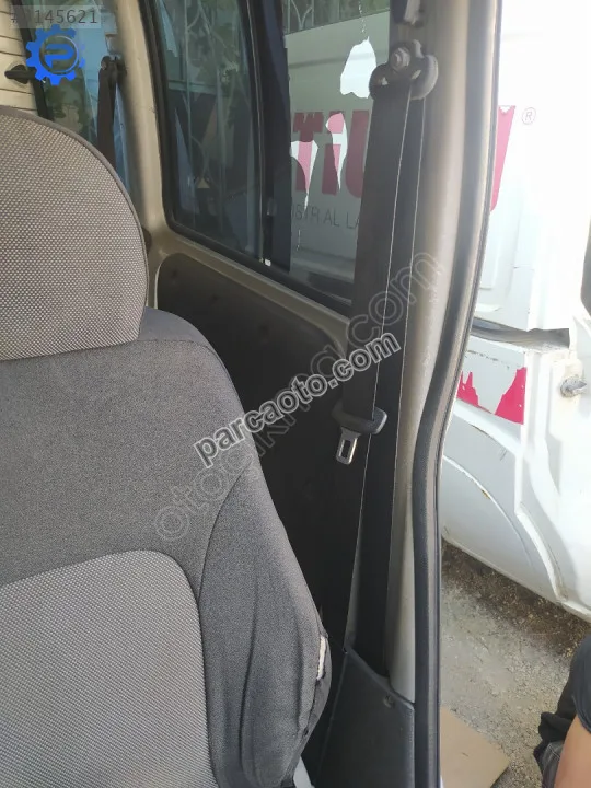 Çıkma fiat doblo sol ön emniyet kemeri