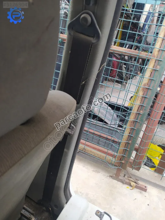 Çıkma dacia logan sağ ön emniyet kemeri