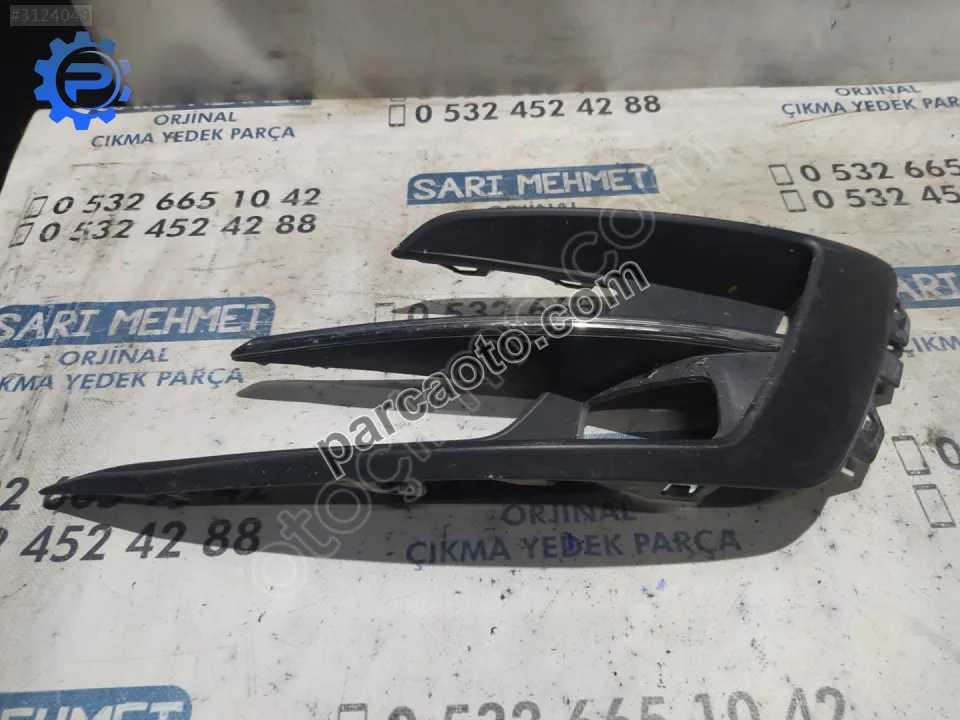 ÇIKMA RENAULT MEGANE 4 SAĞ SİS KAPAĞI ÇIKMA RENAULT MEGANE 4 SAĞ SİS KAPAĞI