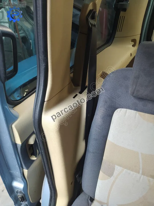 Çıkma ford connect sağ arka emniyet kemeri