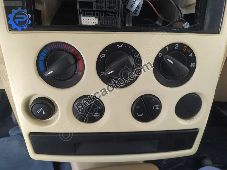 Çıkma ford connect klima kontrol paneli