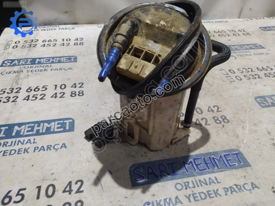 Çıkma opel combo yakıt samandırası 9128220