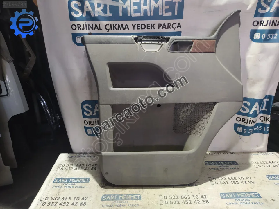 Çıkma vw transporter t5 t6 sol ön kapı döşemesi d-359