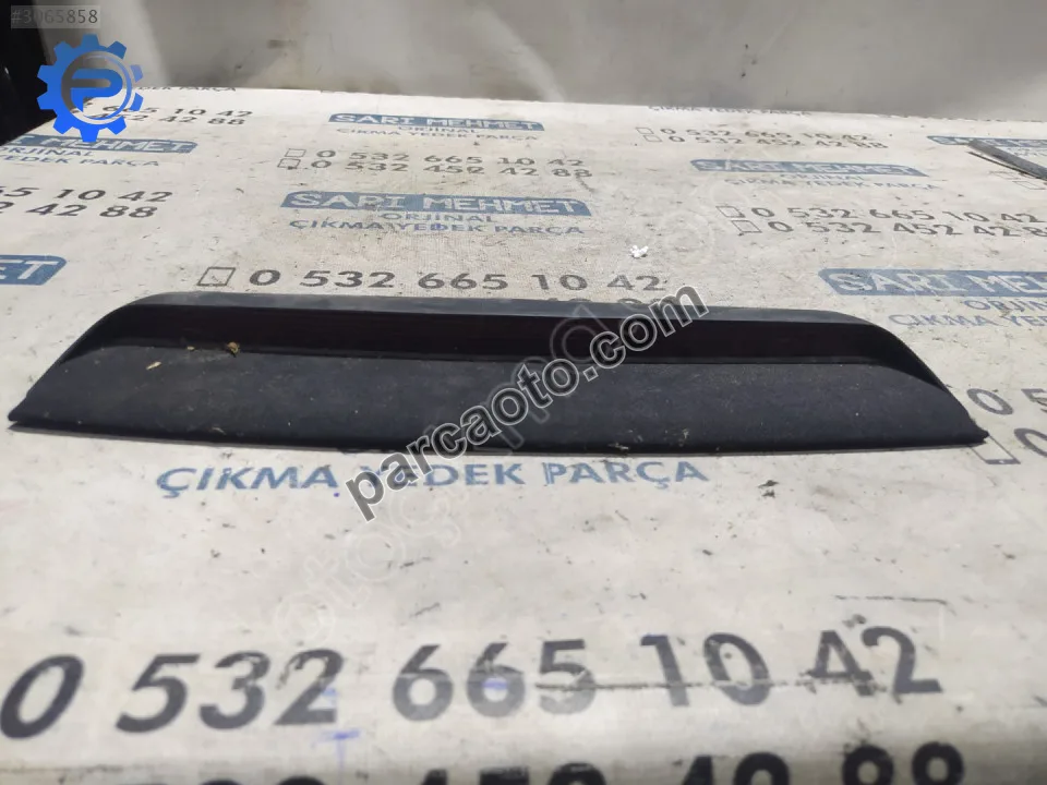 Çıkma vw bora bagaj stop 3.stop 1j5945121