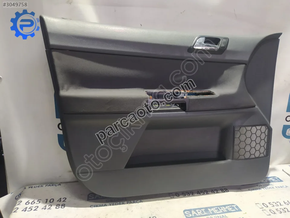 Çıkma vw polo sol ön kapı döşemesi d-241