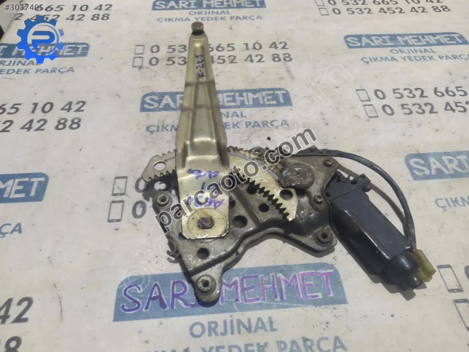 Toyota Corolla Cam Krikosu - Konya Selçuklu