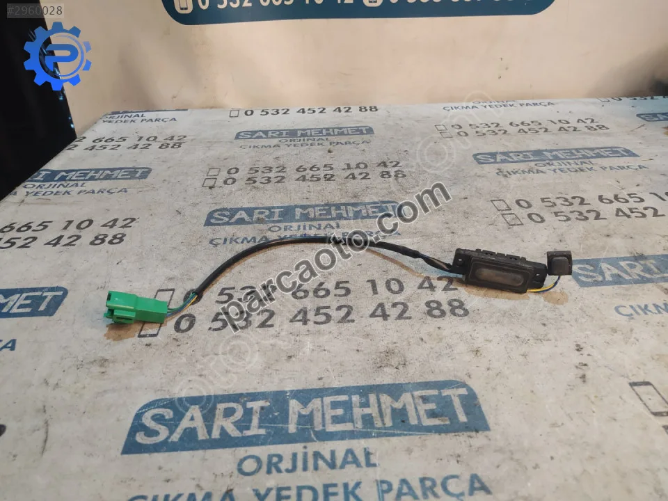 Çıkma suzuki swift bagaj kapağı swich buton açma mandalı