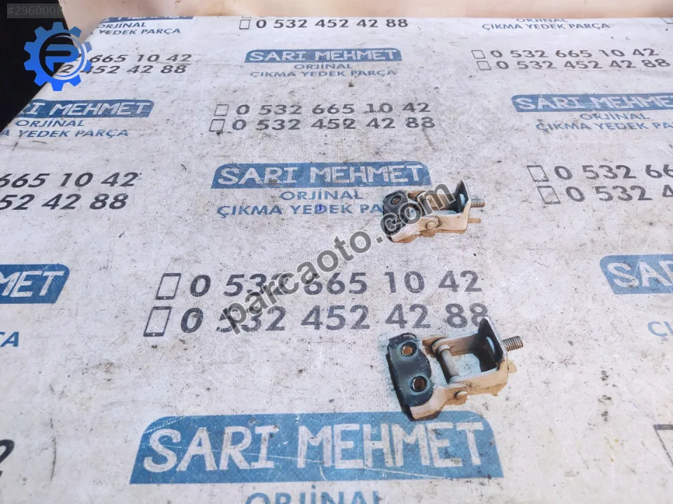 Çıkma suzuki swift bagaj kapağı menteşesi