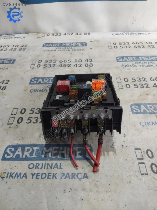 Çıkma vw golf 5 jetta caddy sigorta kutusu 1k0937125a