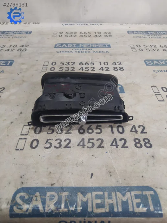 Çıkma volvo xc40 orta sağ havalandırma ızgarası 31442628