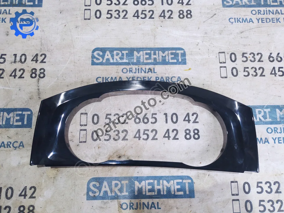 Sıfır vw golf 7 gösterge çerçevesi 5g0857221