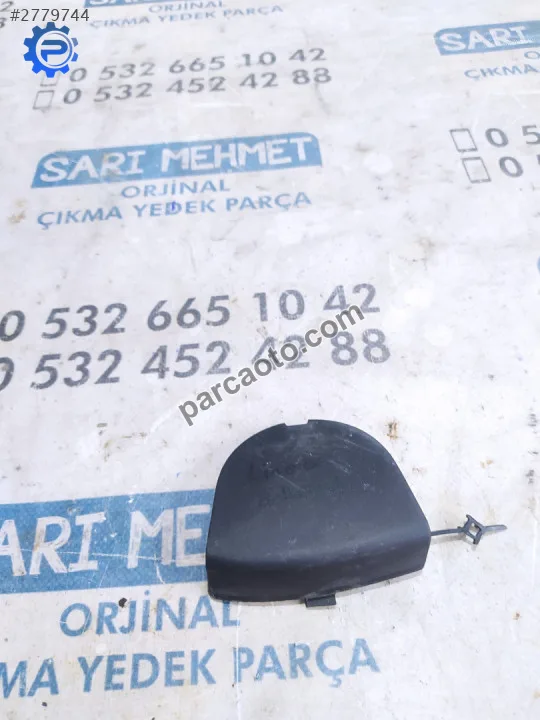 Çıkma fiat linea arka tampon çeki demir kapağı