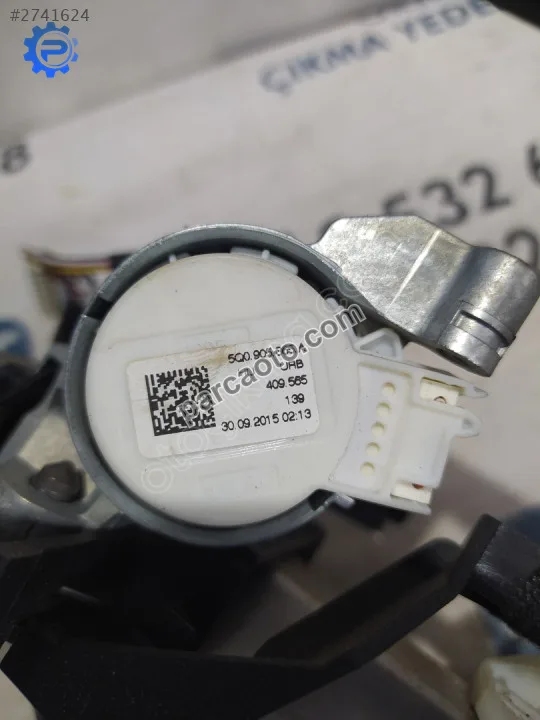 ÇIKMA VW GOLF 7 DİREKSİYON KONTAK TERMİGİ 5Q0905865A ÇIKMA VW GOLF 7 DİREKSİYON KONTAK TERMİGİ 5Q0905865A