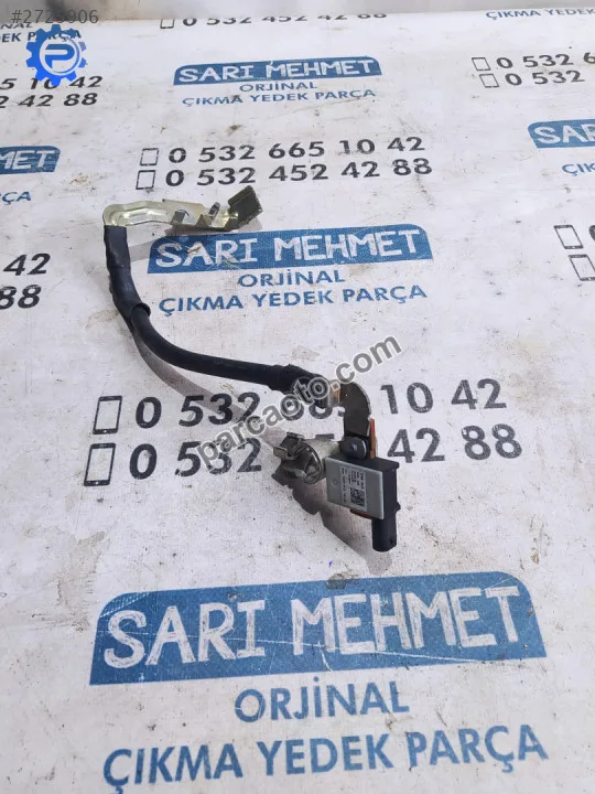 Çıkma vw golf 7 kutup başı 5q0915181g