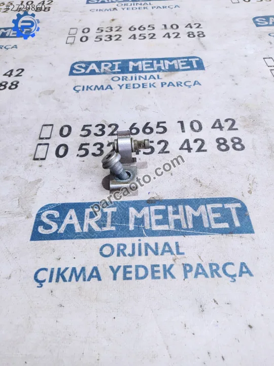 Çıkma audi a4 sol arka kapı alt menteşe