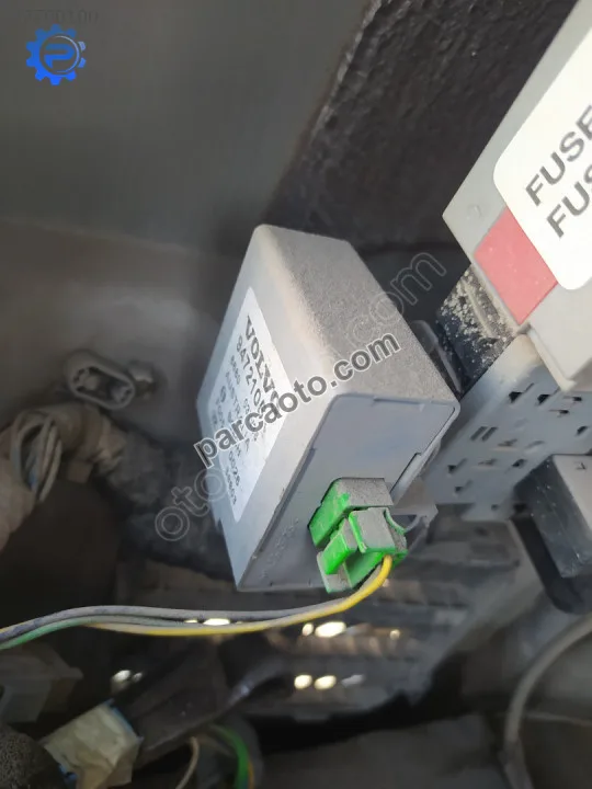 Çıkma volvo s80 yakıt seviye sensörü kontrol modülü 9472105