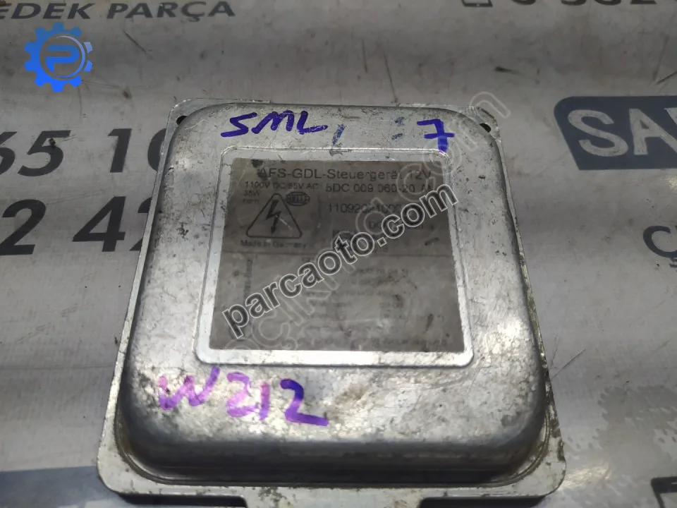 Çıkma mercedes e-class w212 far beyni 5dc009060-20an