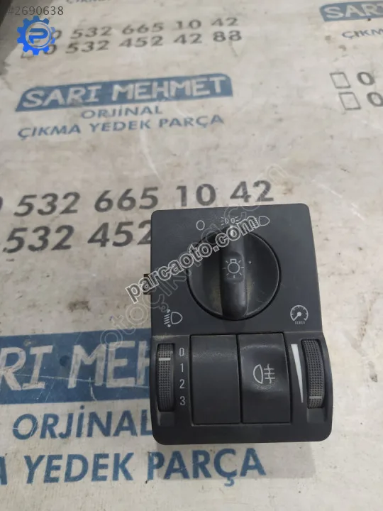 Çıkma opel corsa c far ayar düğmesi 9116613