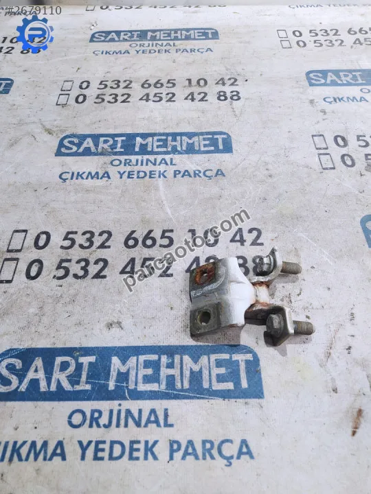 Çıkma fiat uno sağ ön kapı alt menteşesi