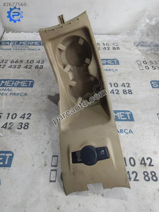 Çıkma chevrolet captiva bardaklık
