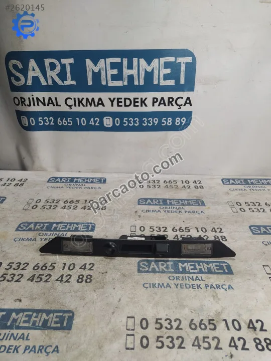 Çıkma audi a8 bagaj kilit tutamağı