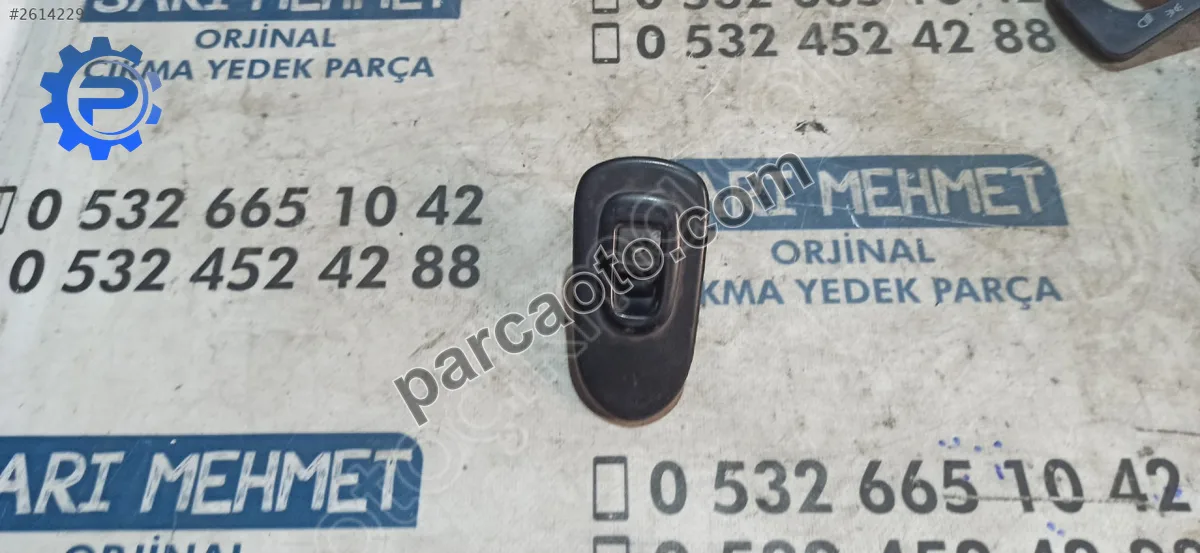 Çıkma seat leon sağ ön cam düğmesi  1m0867164