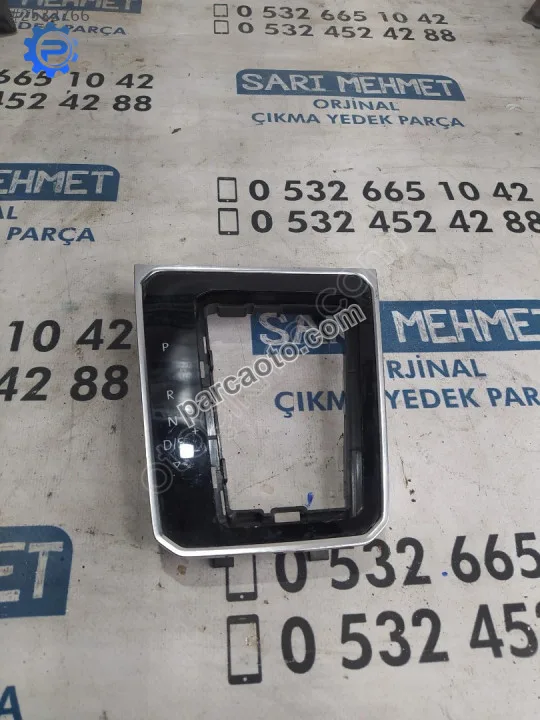 Çıkma vw passat b8 otomatik vites çerçevesi