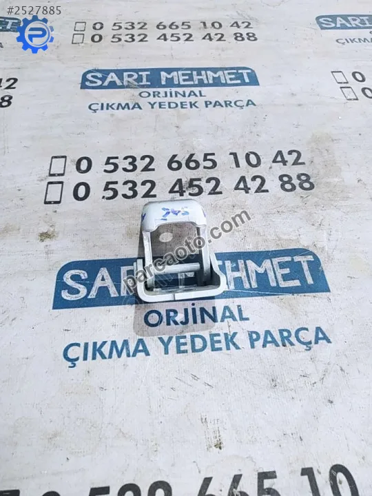 Çıkma renault clio 4 sw sağ arka kapı alt menteşesi