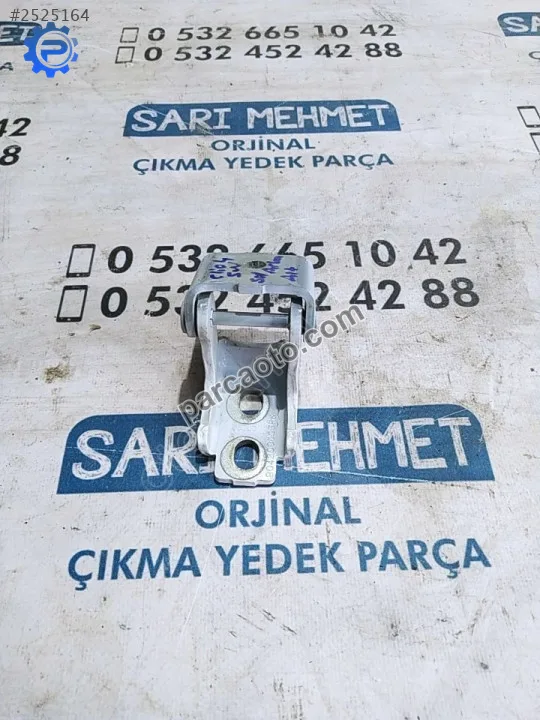 Çıkma renault clio 4 sw sol arka kapı alt menteşesi