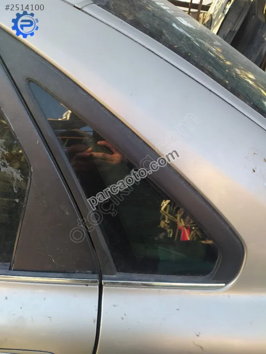 Çıkma volvo s80 sol arka kelebek camı 43r-001105