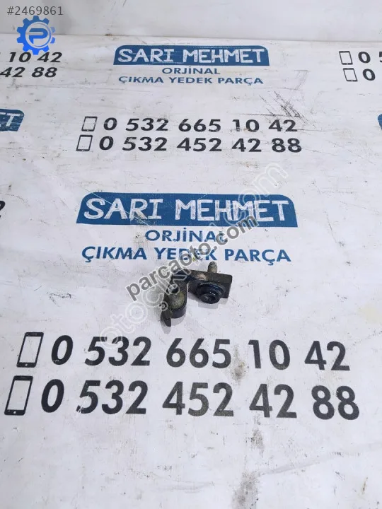 Çıkma vw golf 4 sol arka kapı üst menteşesi