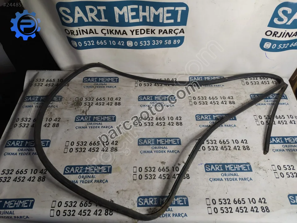 Çıkma mercedes c-class w203 sol arka kapı çerçeve fitili
