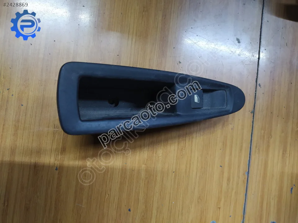 Çıkma citroen c4 sol arka kapı cam düğmesi