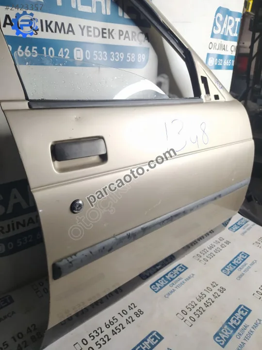 Çıkma lada vega sağ ön kapı